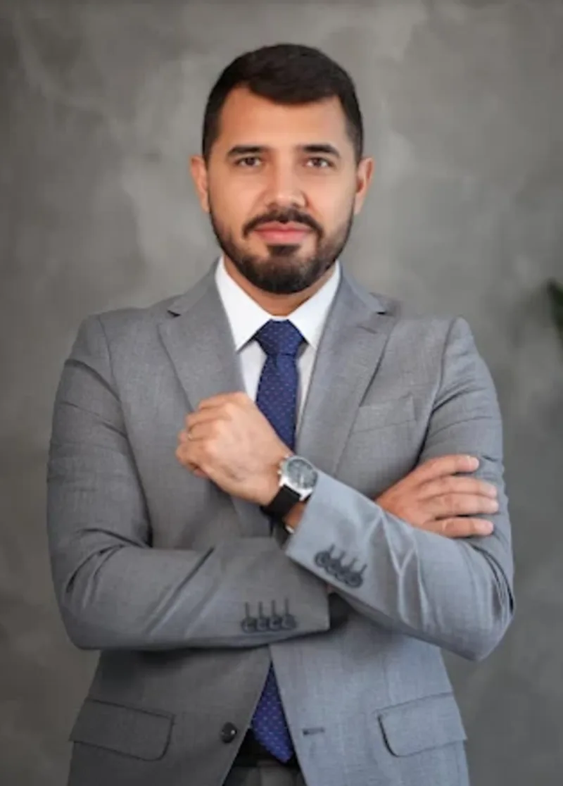 Dr. José Thiago - Cirurgião Digestivo
